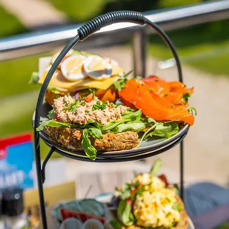 Luxury With Dishwasher Villa Kerkdriel